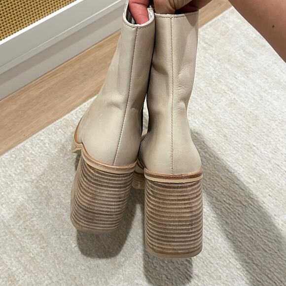 NEW Free People Ruby Platform Ankle Boots in Bone Size 39.5 EU - Picture 7 of 12